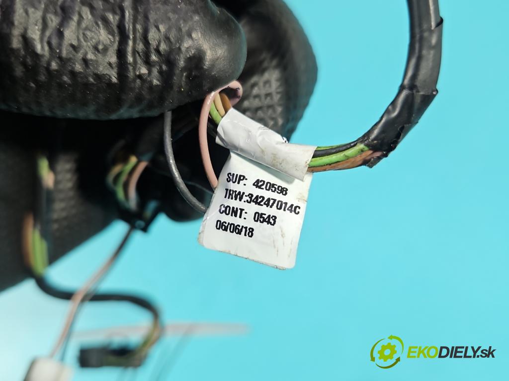 Ford Focus Mk4 2018- 1.0 ecoboost 125 HP manual 92 kW 999 cm3 5- Zväzok: ostatné 34247014C