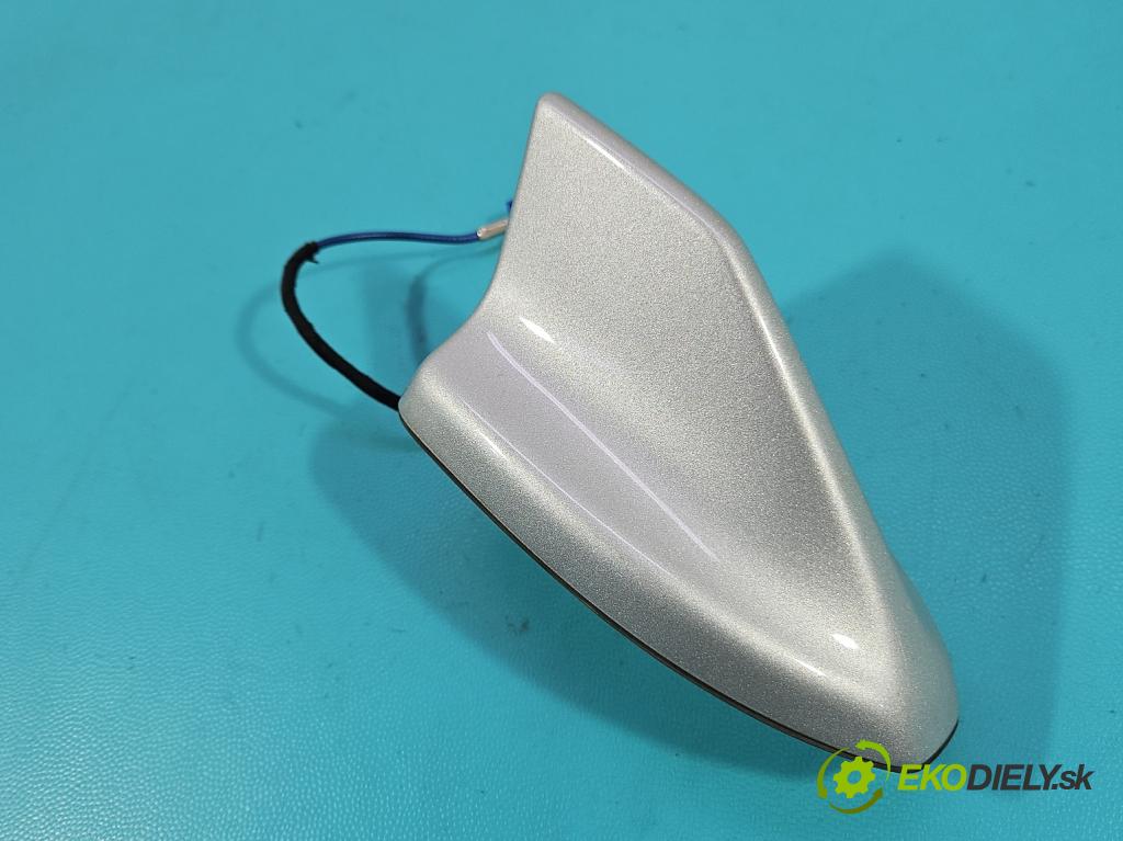 Ford Focus Mk4 2018- 1.0 ecoboost 125 HP manual 92 kW 999 cm3 5- Antena GR2T-19K351-AA