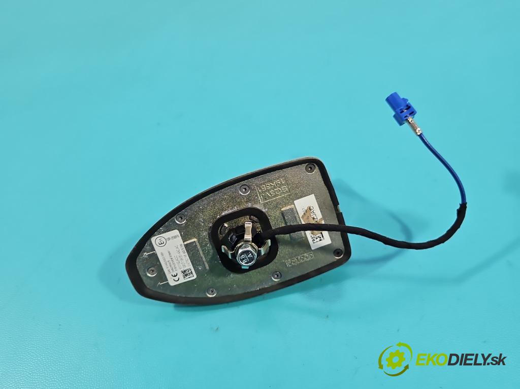 Ford Focus Mk4 2018- 1.0 ecoboost 125 HP manual 92 kW 999 cm3 5- Antena GR2T-19K351-AA