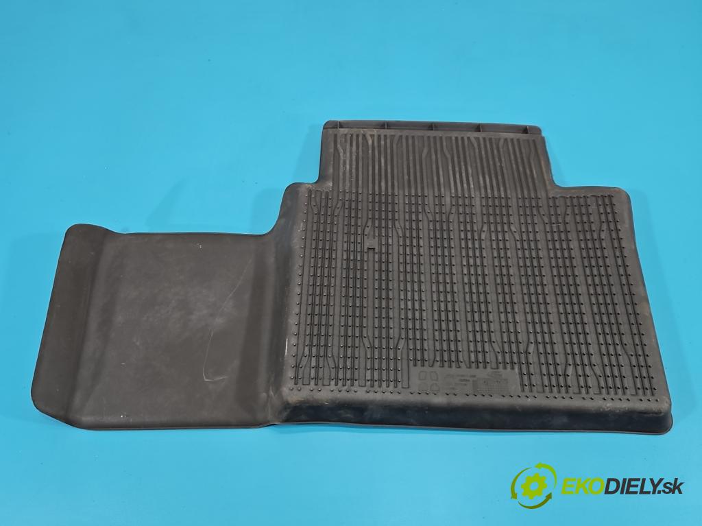 Ford Focus Mk4 2018- 1.0 ecoboost 125 HP manual 92 kW 999 cm3 5- Koberce: JX7J-A13016-MAW