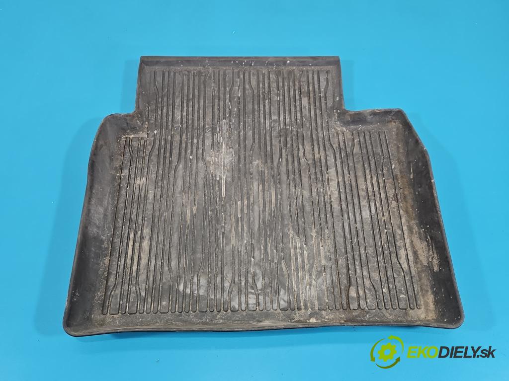 Ford Focus Mk4 2018- 1.0 ecoboost 125 HP manual 92 kW 999 cm3 5- Koberce: JX7J-A13016-MAW