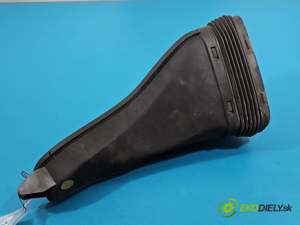 Audi A6 C7 2011-2018 2.0 tdi 177 HP automatic 130 kW 1968 cm3 5- Vstup: vzduchu 4G0129624F