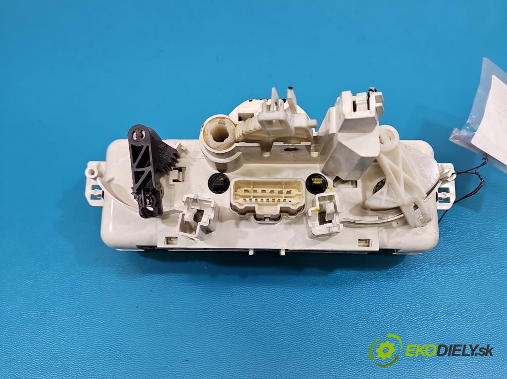 Renault Clio III 2005-2012 1.5 dci 68 HP manual 50 kW 1461 cm3 3- panel kúrenia 96590001