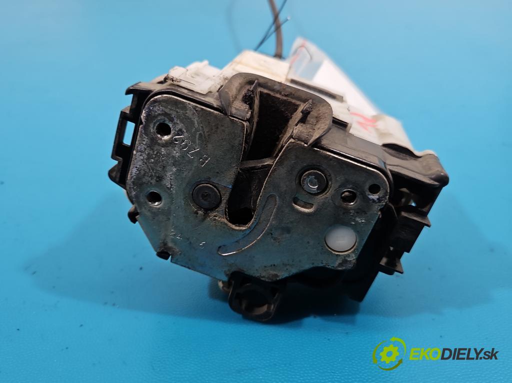 Fiat Panda II 2003-2012 1.1 8V 54 HP manual 40 kW 1108 cm3 5- zámok predné ľavý 46810999