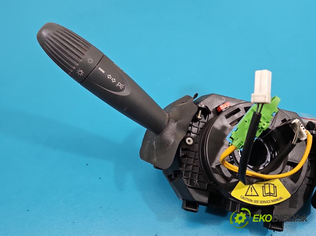 Fiat Panda II 2003-2012 1.1 8V 54 HP manual 40 kW 1108 cm3 5- prepínač komplex: 735398129 (Prepínacie páčky pod volantom)