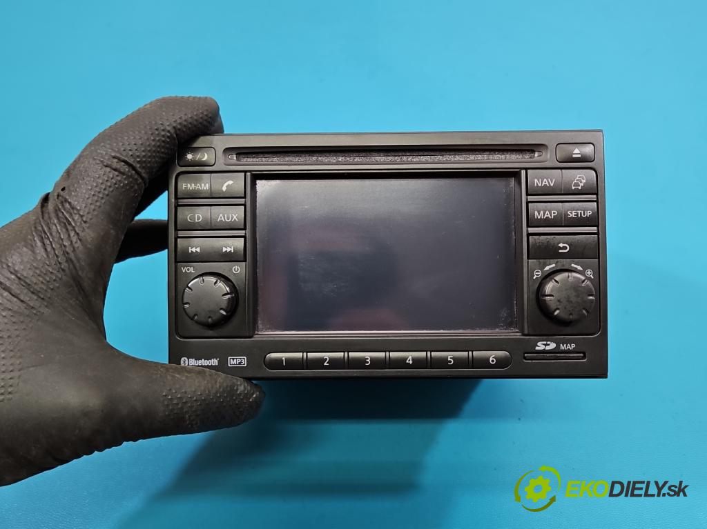 Nissan Qashqai I J10 2006-2013 1.6 16V 114 HP manual 84 kW 1598 cm3 5- Radio originál 25915BH10C