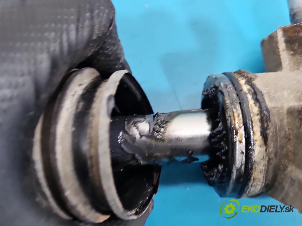 Fiat Panda II 2003-2012 1.1 8V 54 hp manual 40 kW 1108 cm3 5- řízení volant