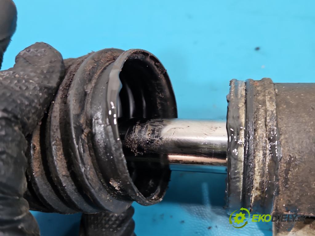 Fiat Panda II 2003-2012 1.1 8V 54 hp manual 40 kW 1108 cm3 5- řízení volant