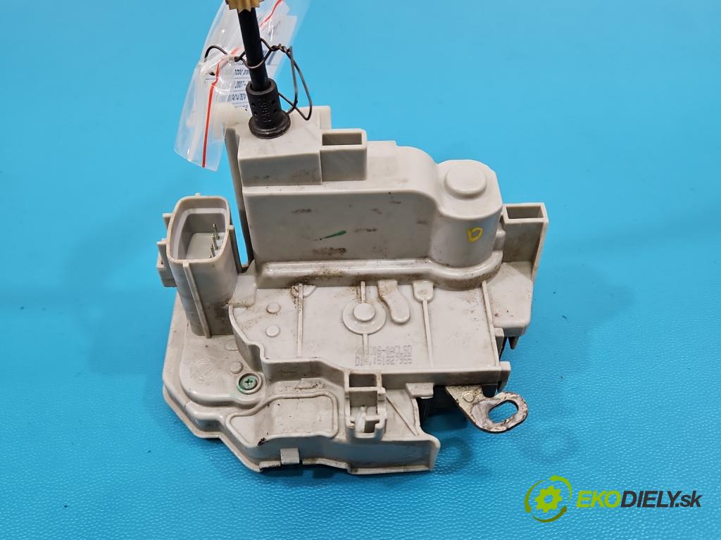 Fiat Bravo II 2007-2014 1.6 jtd 120 HP manual 88 kW 1598 cm3 5- zámok predné pravý 51827955