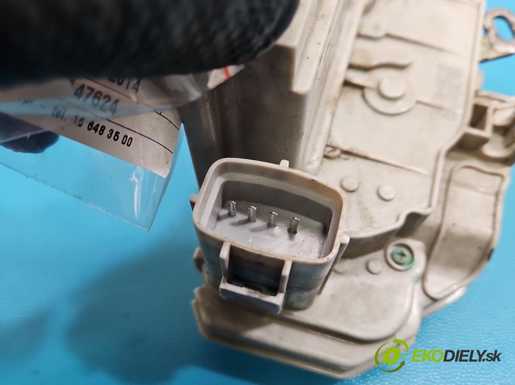 Fiat Bravo II 2007-2014 1.6 jtd 120 HP manual 88 kW 1598 cm3 5- zámok predné pravý 51827955