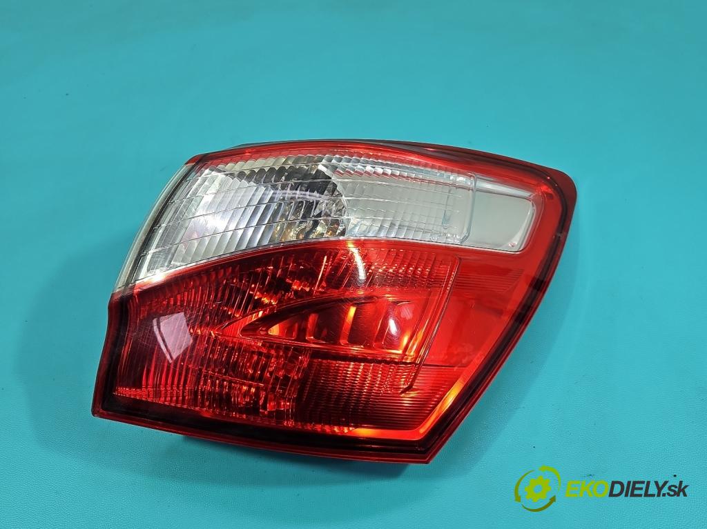 Nissan Qashqai I J10 2006-2013 1.6 16V 114 HP manual 84 kW 1598 cm3 5- svetlo / reflektor zadné pravé  (Kľučka dverí ostatné)