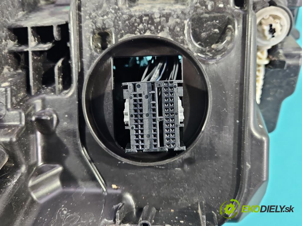 Bmw 3 G20 2018- 2.0 T 156 HP automatic 115 kW 1998 cm3 4- Reflektor: pravý 9450796-03 (Svetlo predné pravé)