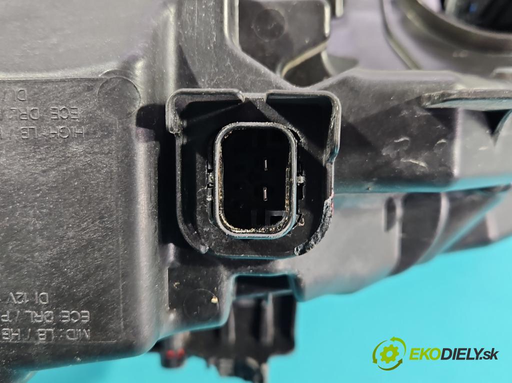 Bmw 3 G20 2018- 2.0 T 156 HP automatic 115 kW 1998 cm3 4- Reflektor: pravý 9450796-03 (Svetlo predné pravé)