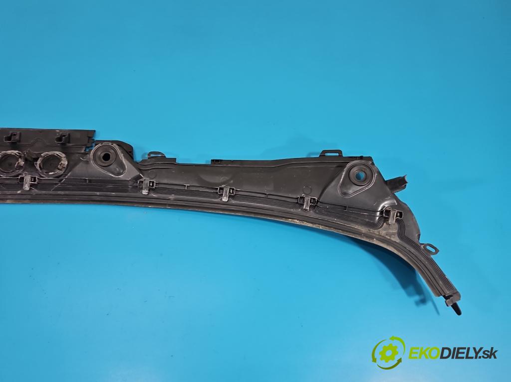 Bmw 3 F30 2011-2018 2.0d 184hp automatic 135 kW 1995 cm3 5- torpédo 7258177 (Torpédo (plast pod čelným sklom))
