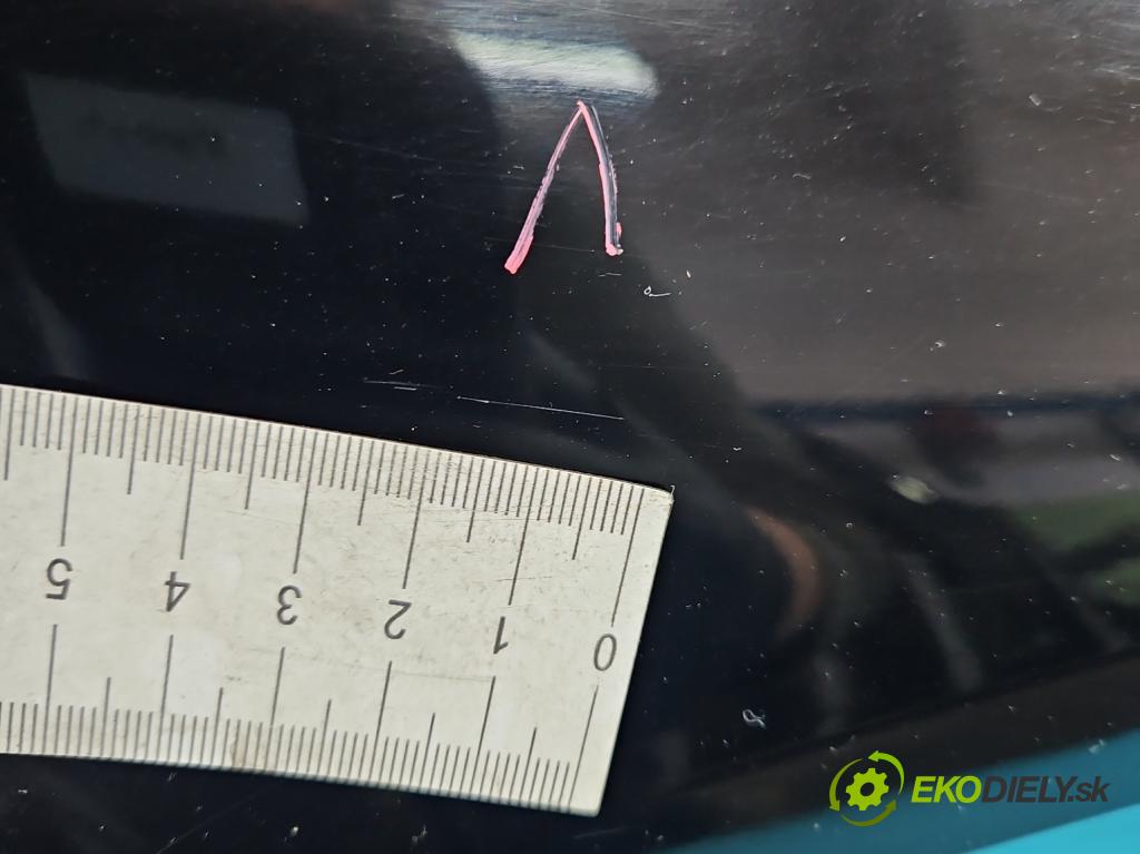 Audi A6 C7 2011-2018 2.0 tdi 177 HP automatic 130 kW 1968 cm3 5- blatník predné pravý  (Kľučka dverí ostatné)