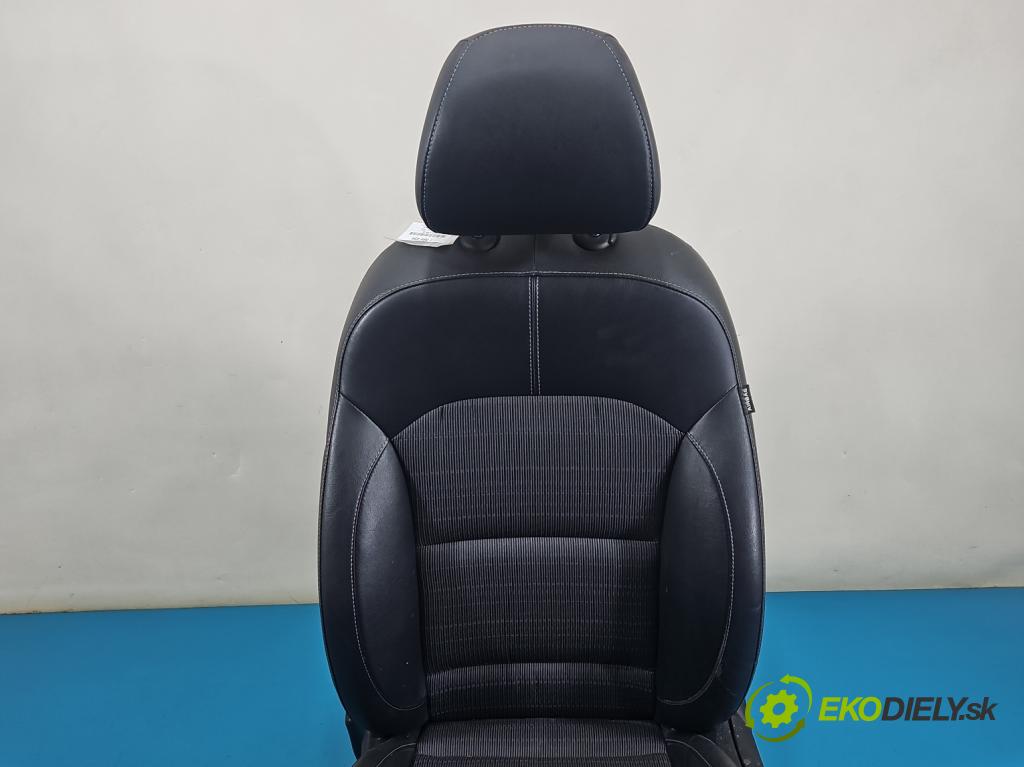 Kia Niro I 2016-2022 1.6 GDI 105 HP automatic 77 kW 1580 cm3 5- Sedačka pravý (Sedadlo)