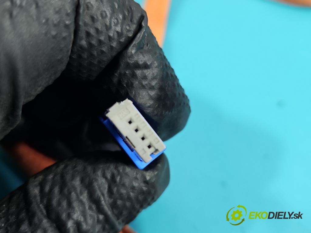 Kia Niro I 2016-2022 1.6 GDI 105 hp automatic 77 kW 1580 cm3 5- Balíček: 96595-G5000