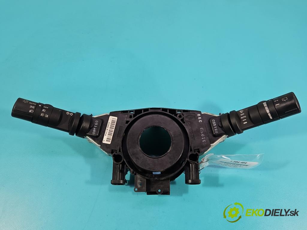 Nissan Qashqai I J10 2006-2013 1.6 16V 114 HP manual 84 kW 1598 cm3 5- prepínač komplex: 25560BT25A (Prepínacie páčky pod volantom)
