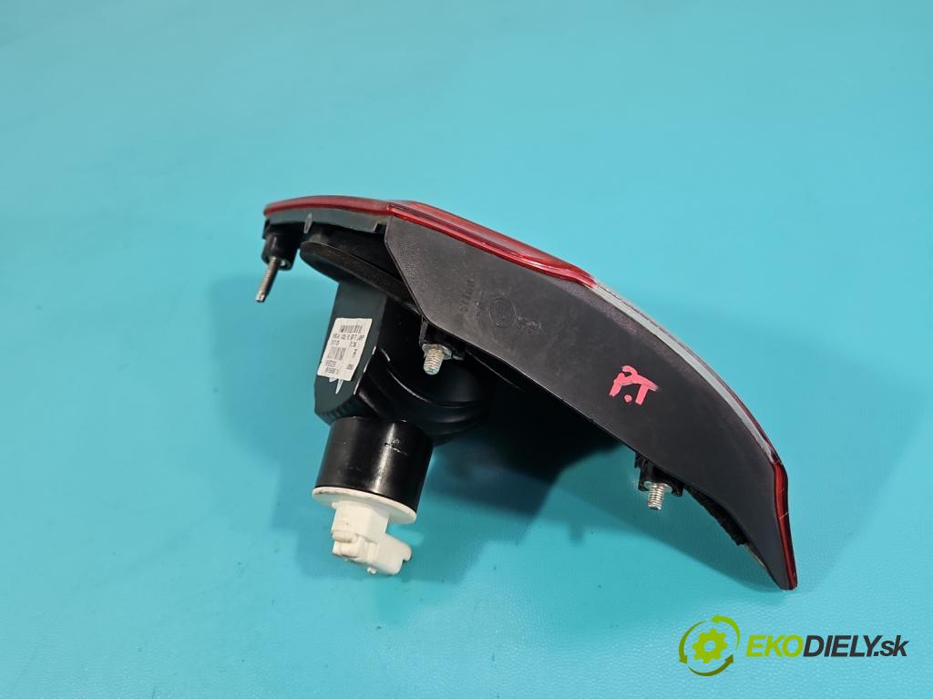 Nissan Qashqai I J10 2006-2013 1.6 16V 114 HP manual 84 kW 1598 cm3 5- svetlo / reflektor zadné pravé 89503209 (Kľučka dverí ostatné)