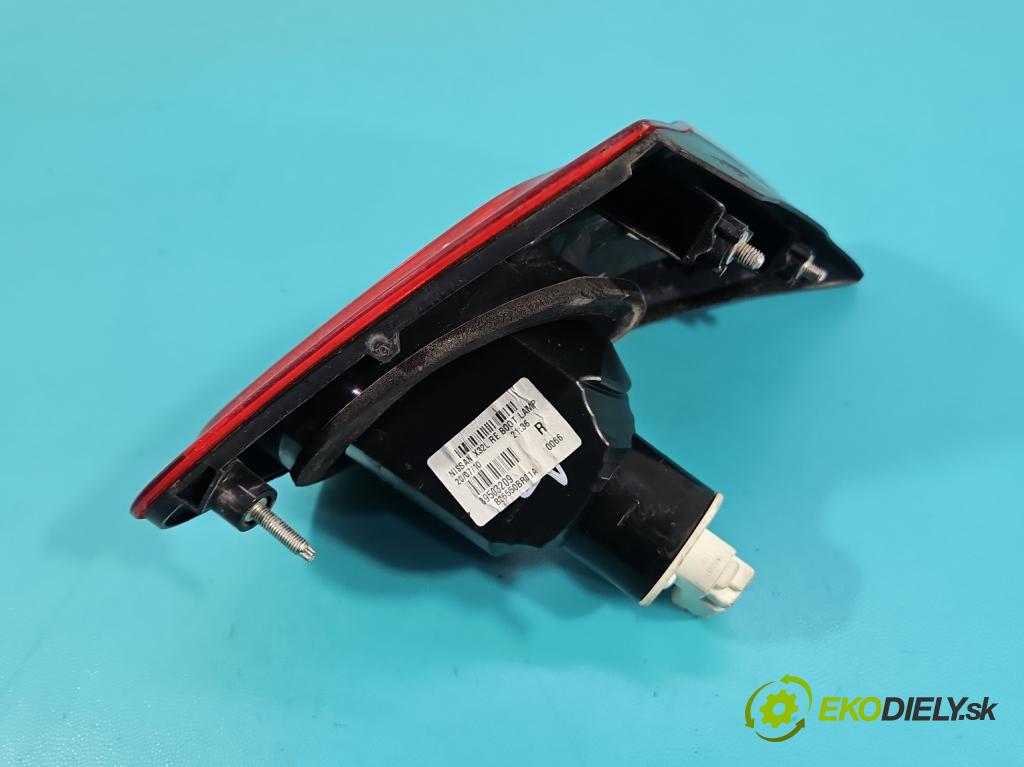 Nissan Qashqai I J10 2006-2013 1.6 16V 114 HP manual 84 kW 1598 cm3 5- svetlo / reflektor zadné pravé 89503209 (Kľučka dverí ostatné)