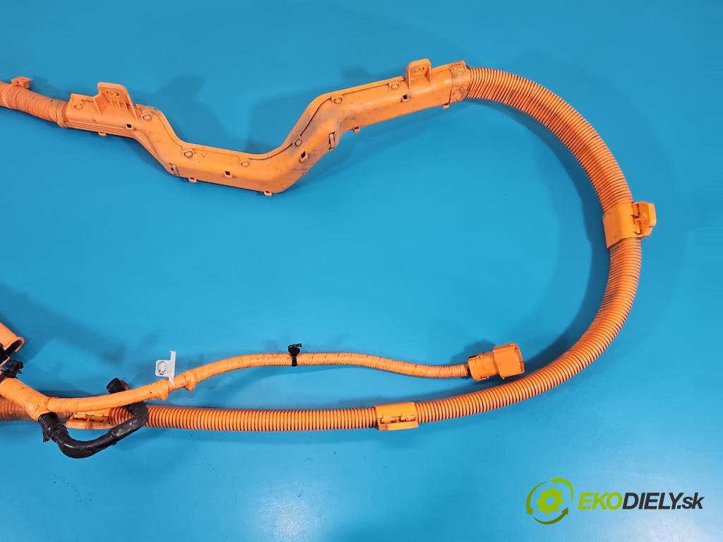 Kia Niro I 2016-2022 1.6 GDI 105 HP automatic 77 kW 1580 cm3 5- Zväzok: ostatné 91875-G5510