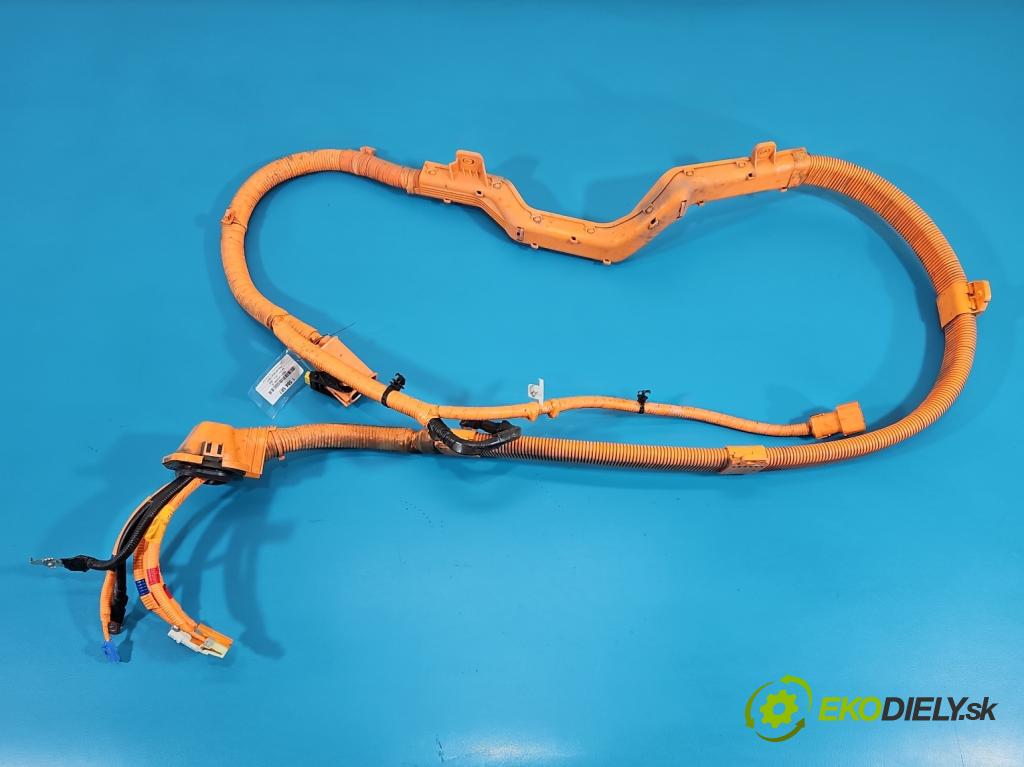 Kia Niro I 2016-2022 1.6 GDI 105 hp automatic 77 kW 1580 cm3 5- Balíček: 91875-G5510