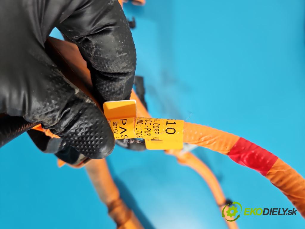 Kia Niro I 2016-2022 1.6 GDI 105 HP automatic 77 kW 1580 cm3 5- Zväzok: ostatné 91875-G5510