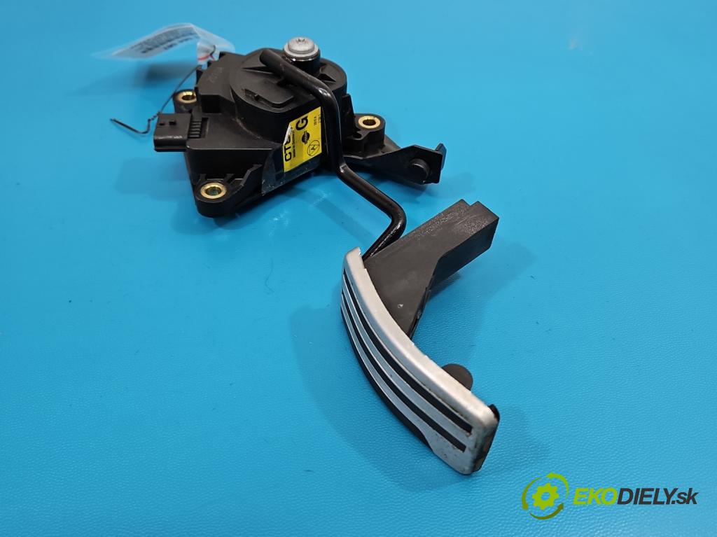 Nissan Qashqai I J10 2006-2013 1.6 16V 114 HP manual 84 kW 1598 cm3 5- pedal plyn potenciometr: 