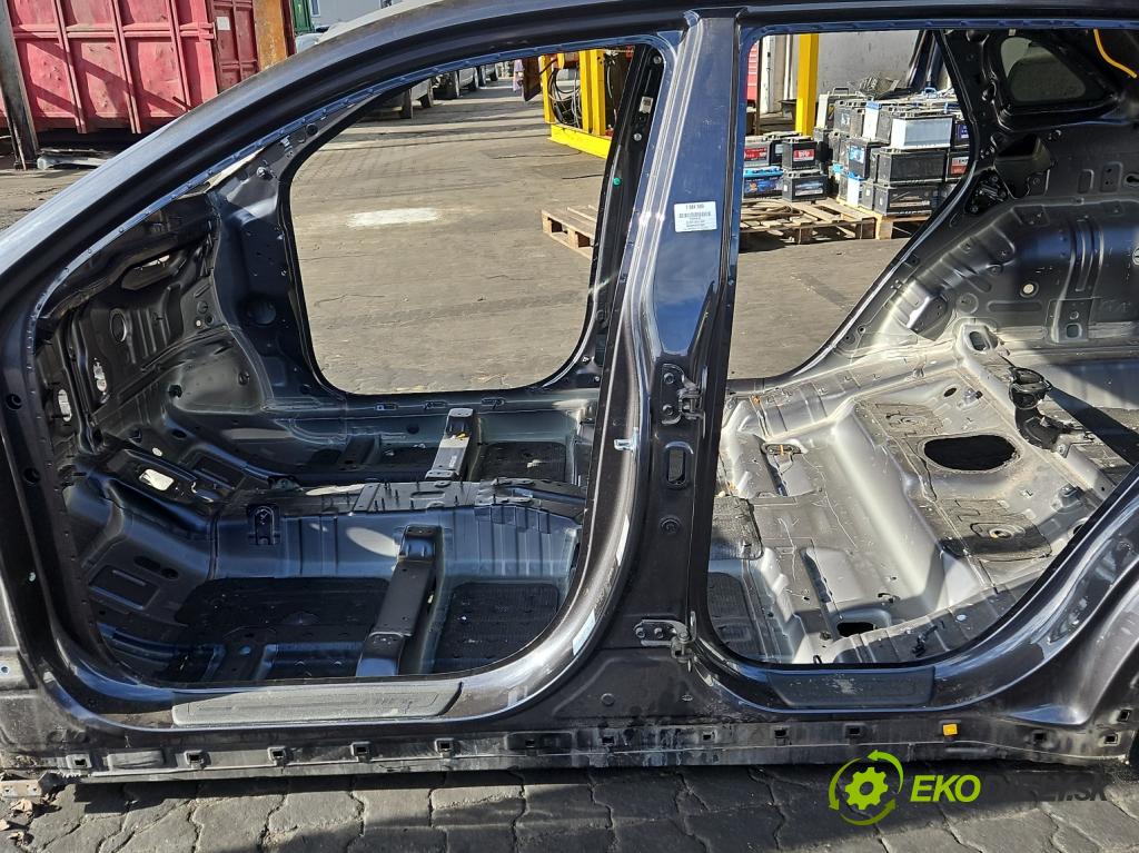 Kia Niro I 2016-2022 1.6 GDI 105 HP automatic 77 kW 1580 cm3 5- Práh: ľavý  (Karoséria ostatné)