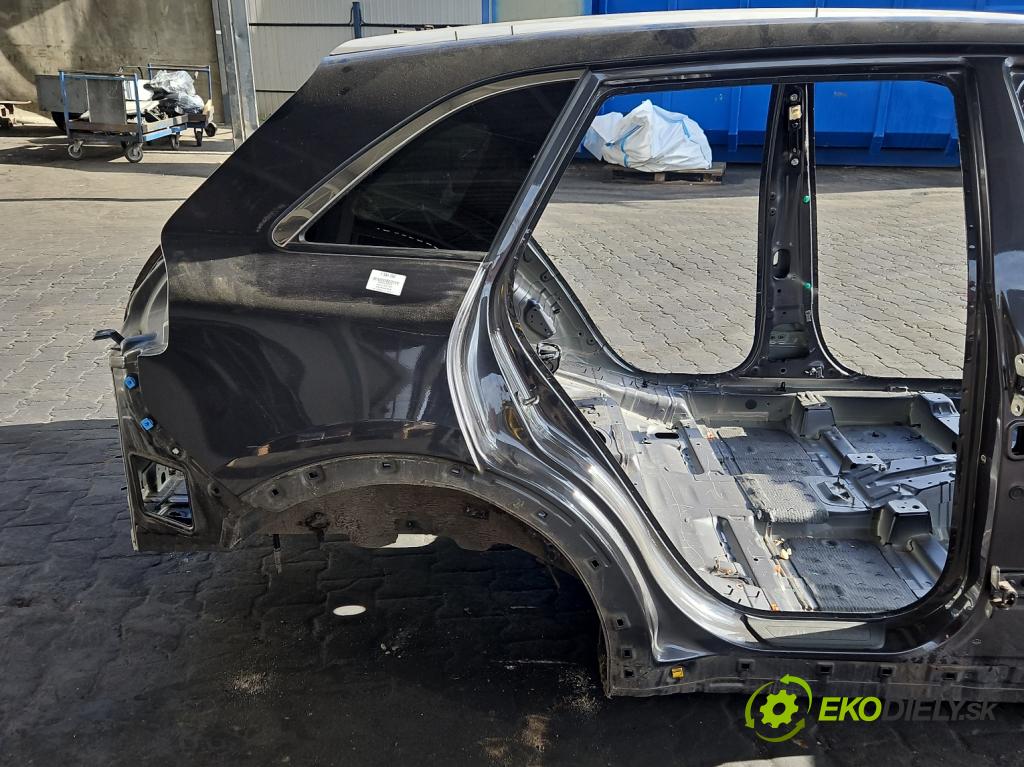 Kia Niro I 2016-2022 1.6 GDI 105 HP automatic 77 kW 1580 cm3 5- blatník zadné pravý 