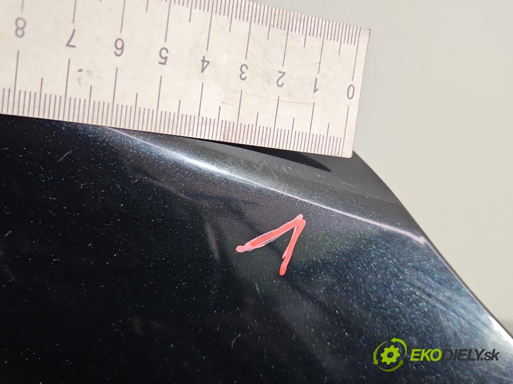 Toyota Verso 2009-2018 2.0 D4D 125 HP manual 92 kW 1998 cm3 5- blatník predné pravý  (Kľučka dverí ostatné)