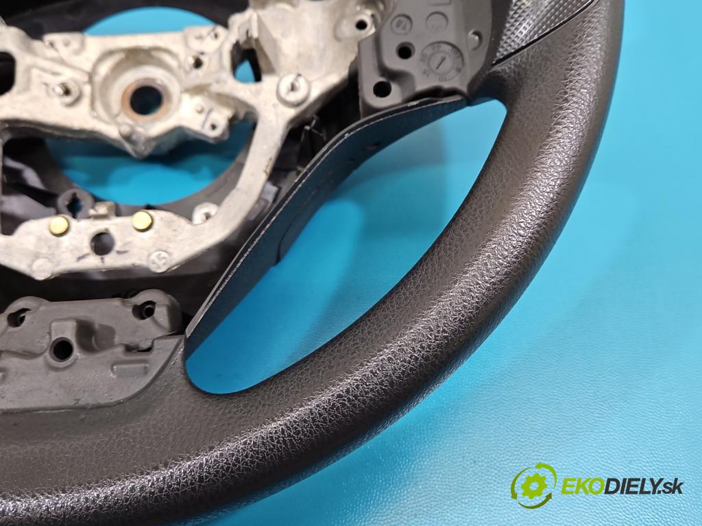 Toyota Auris II 2012-2018 1.6 16V 132  HP manual 97 kW 1598 cm3 5- volant  (Volant)