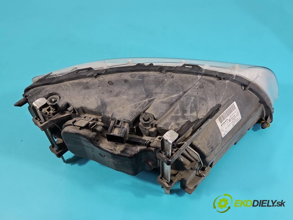 Volvo V70 III 2007-2016 2.0 D4 181KM manual 133 kW 1969 cm3 5- Reflektor: ľavý 31420019 (Kľučka dverí ostatné)