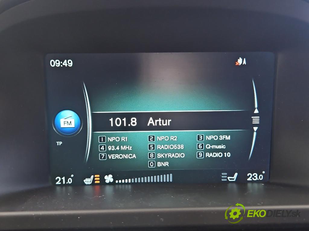 Volvo V70 III 2007-2016 2.0 D4 181KM manual 133 kW 1969 cm3 5- Zobrazit: 98HL14-3930135-AAA (Prístrojová doska)