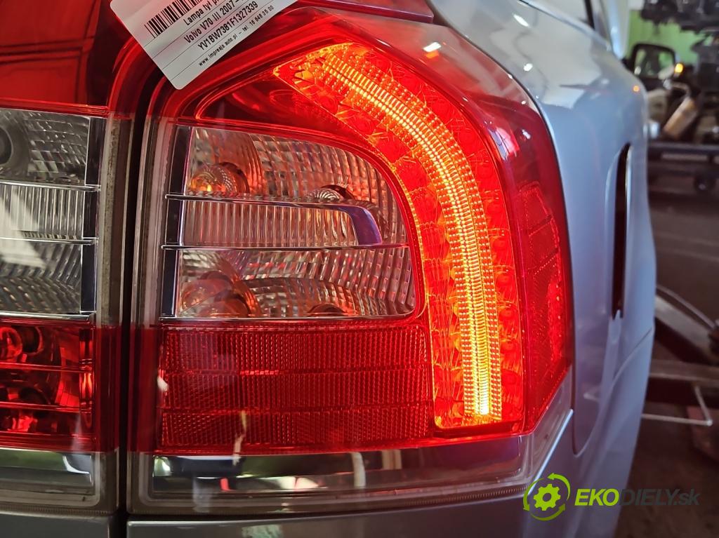 Volvo V70 III 2007-2016 2.0 D4 181KM manual 133 kW 1969 cm3 5- světlo zadní pravé  (Klika dveří ostatní)