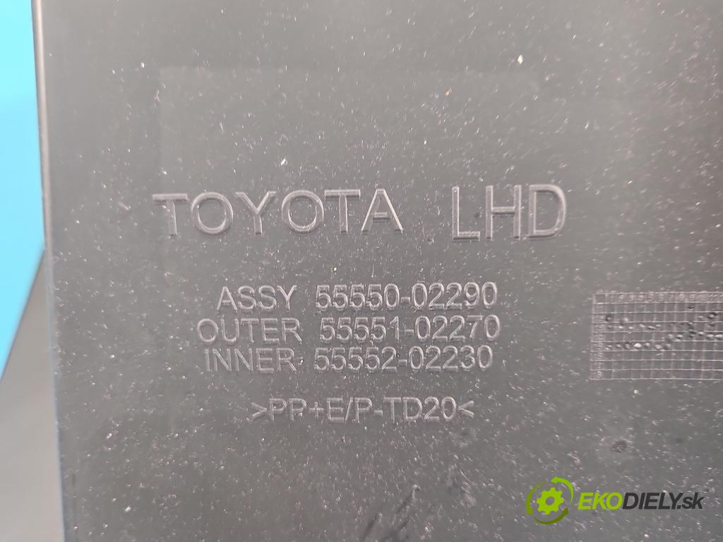 Toyota Auris II 2012-2018 1.6 16V 132 hp manual 97 kW 1598 cm3 5- kastlík 55550-02290