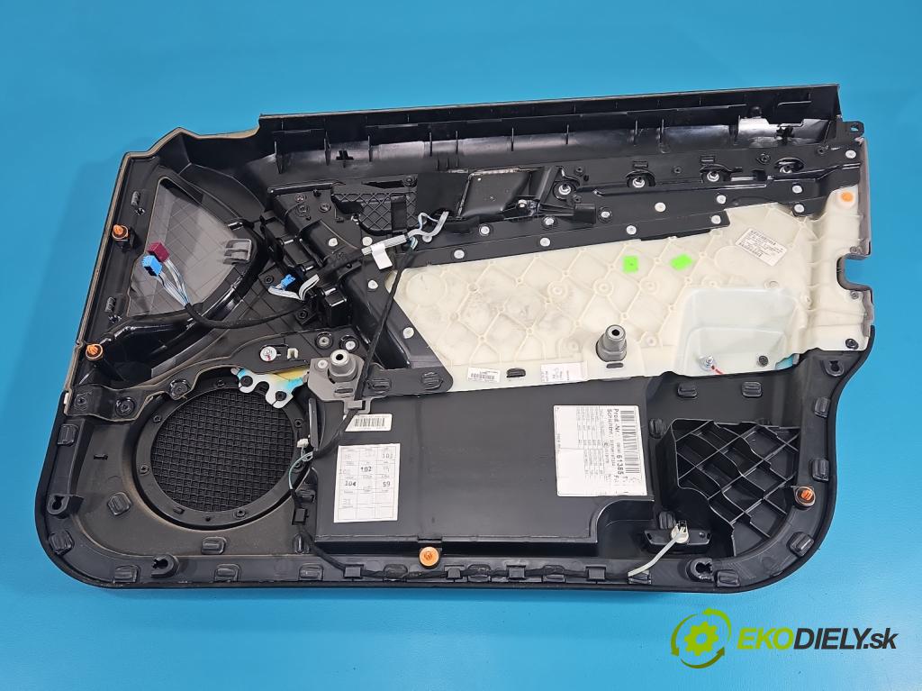 Mercedes C W204 2007-2014 2.2 CDI 136 HP manual 100 kW 2148 cm3 4- Čalounictví: dvere predné ľavé