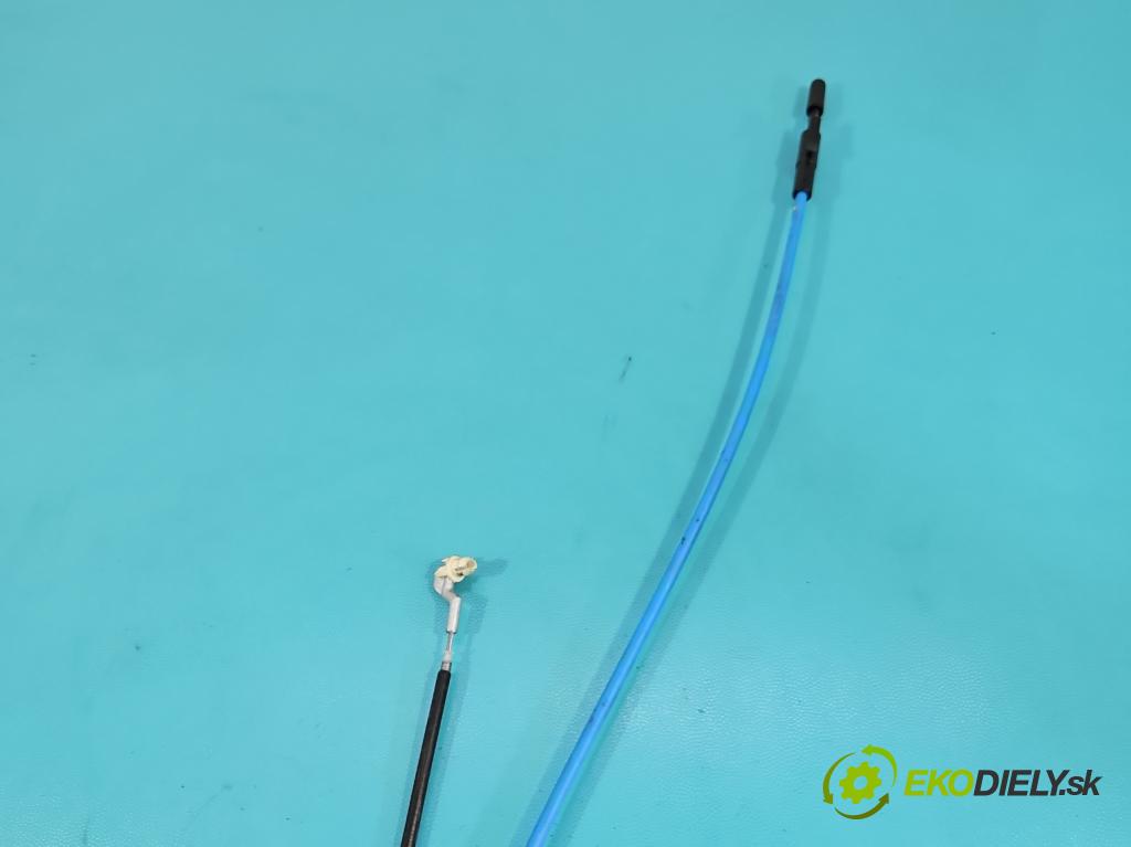 Mercedes C W204 2007-2014 2.2 CDI 136 HP manual 100 kW 2148 cm3 4- zámok zadné pravý