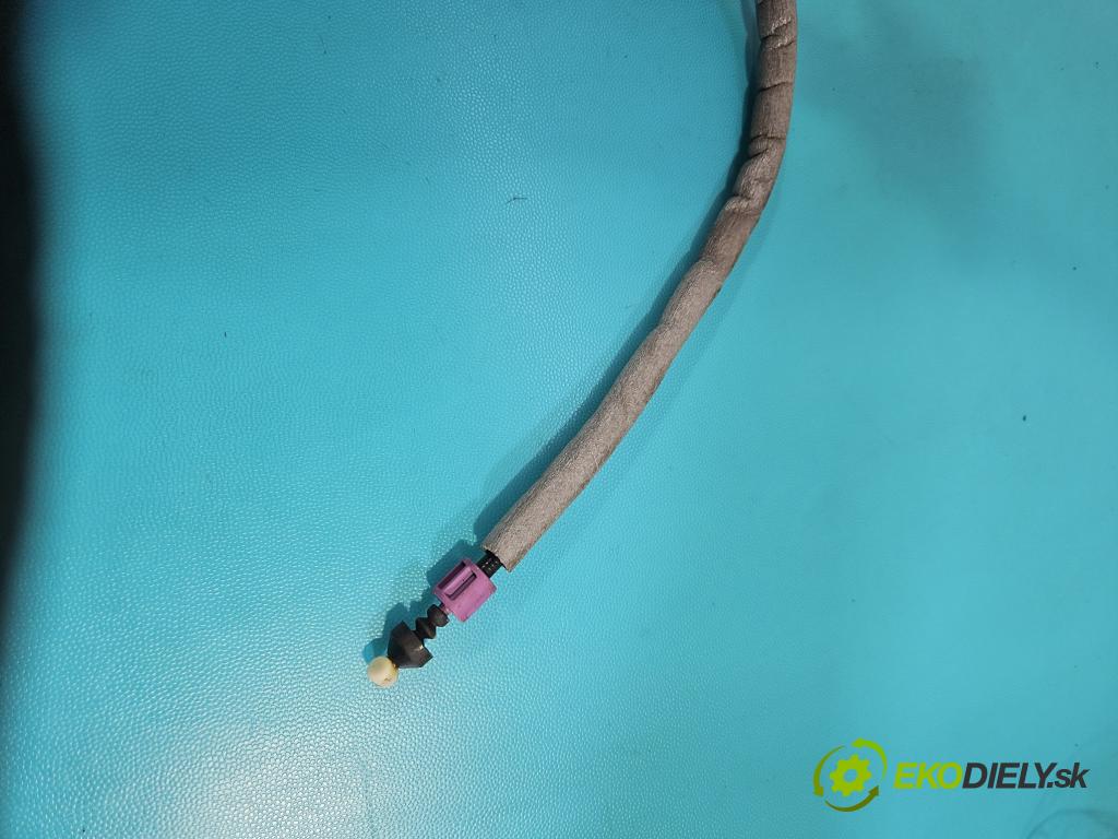 Mercedes C W204 2007-2014 2.2 CDI 136 HP manual 100 kW 2148 cm3 4- zámok zadné pravý