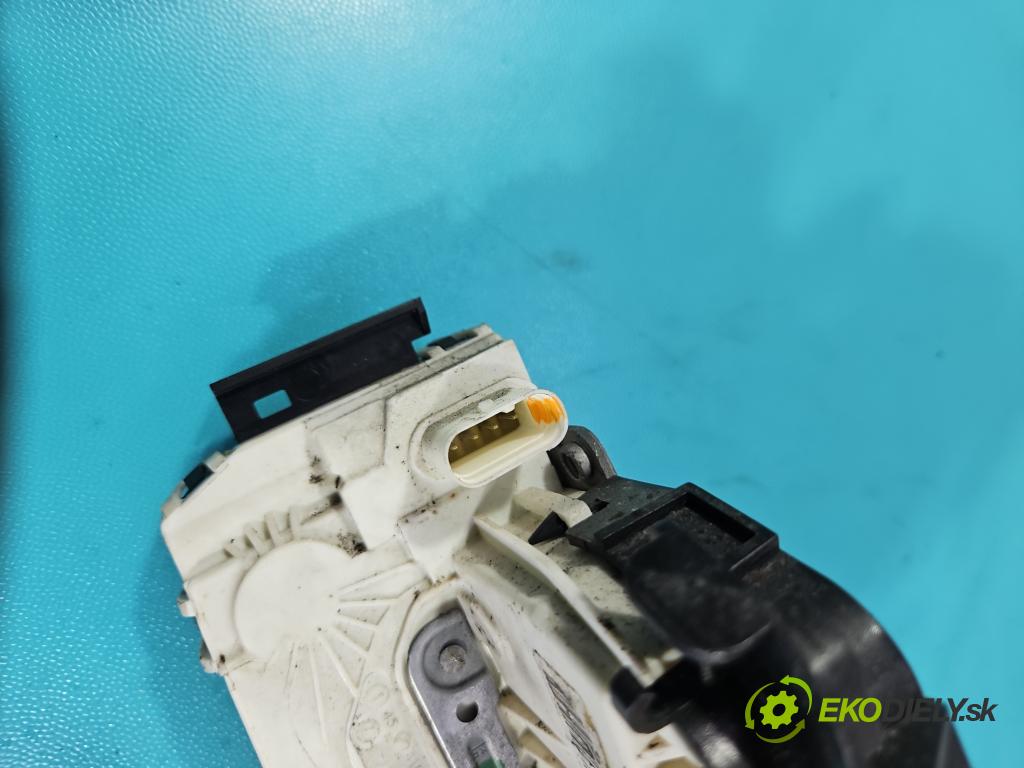 Mercedes C W204 2007-2014 2.2 CDI 136 HP manual 100 kW 2148 cm3 4- zámok zadné pravý