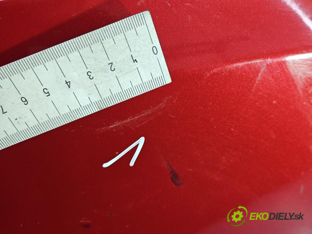 Toyota Auris II 2012-2018 1.6 16V 132  HP manual 97 kW 1598 cm3 5- dvere predné pravé  (Kľučka dverí ostatné)