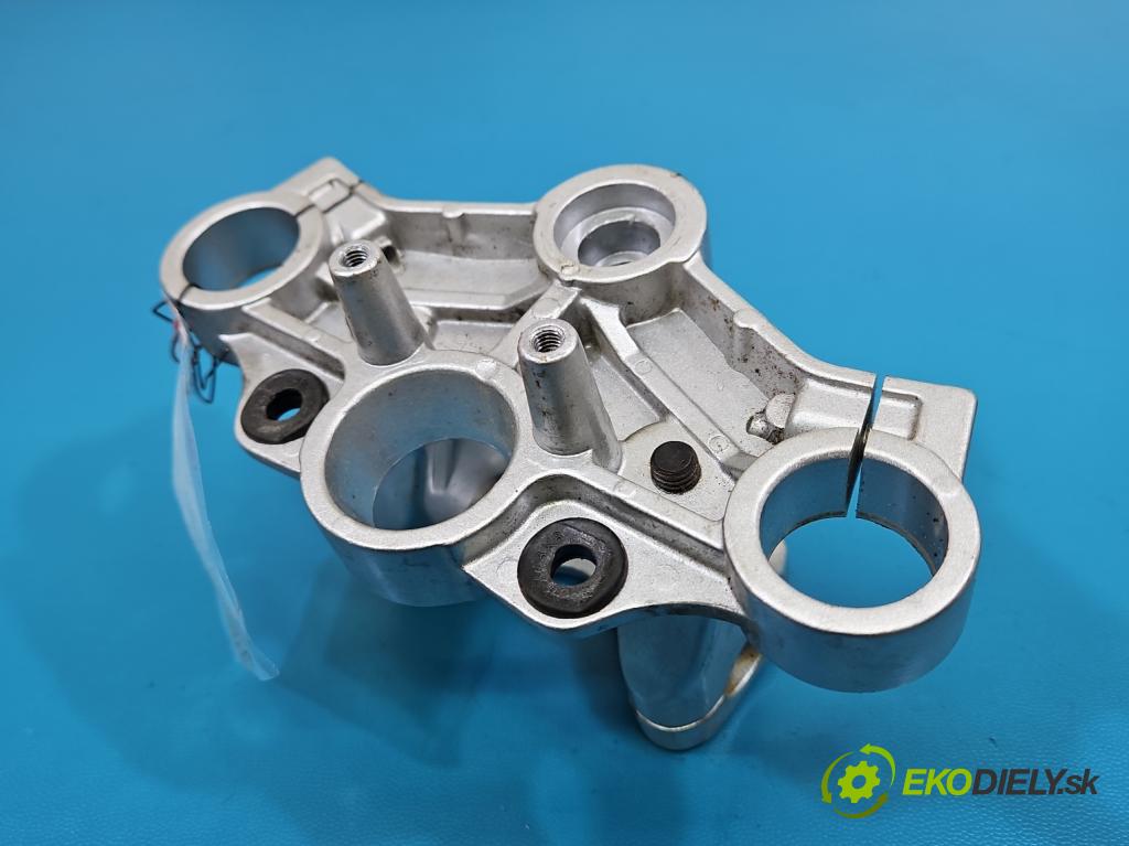 Motorower Romet 0.0 4KM manual 2.81 kW 48 cm3 2- Upevnenie: 