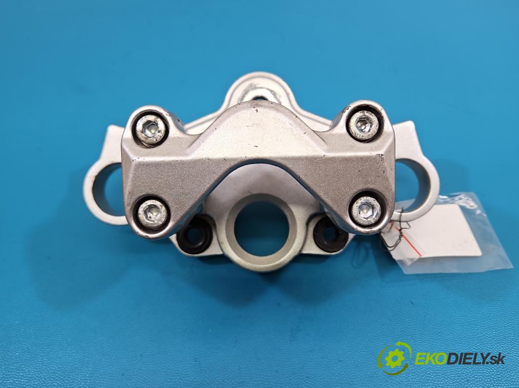 Motorower Romet 0.0 4KM manual 2.81 kW 48 cm3 2- Upevnenie: