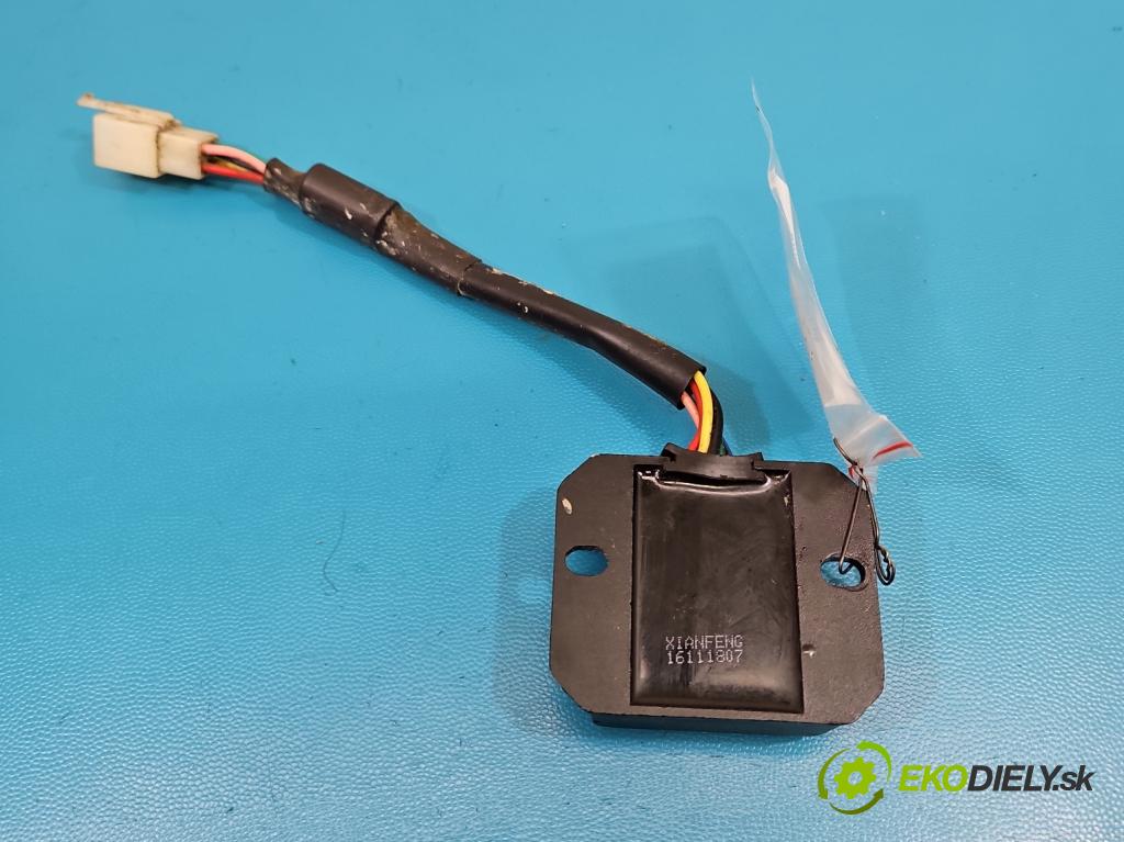 Motorower Romet 0.0 4KM manual 2.81 kW 48 cm3 2- riadiaca jednotka ostatné 16111807