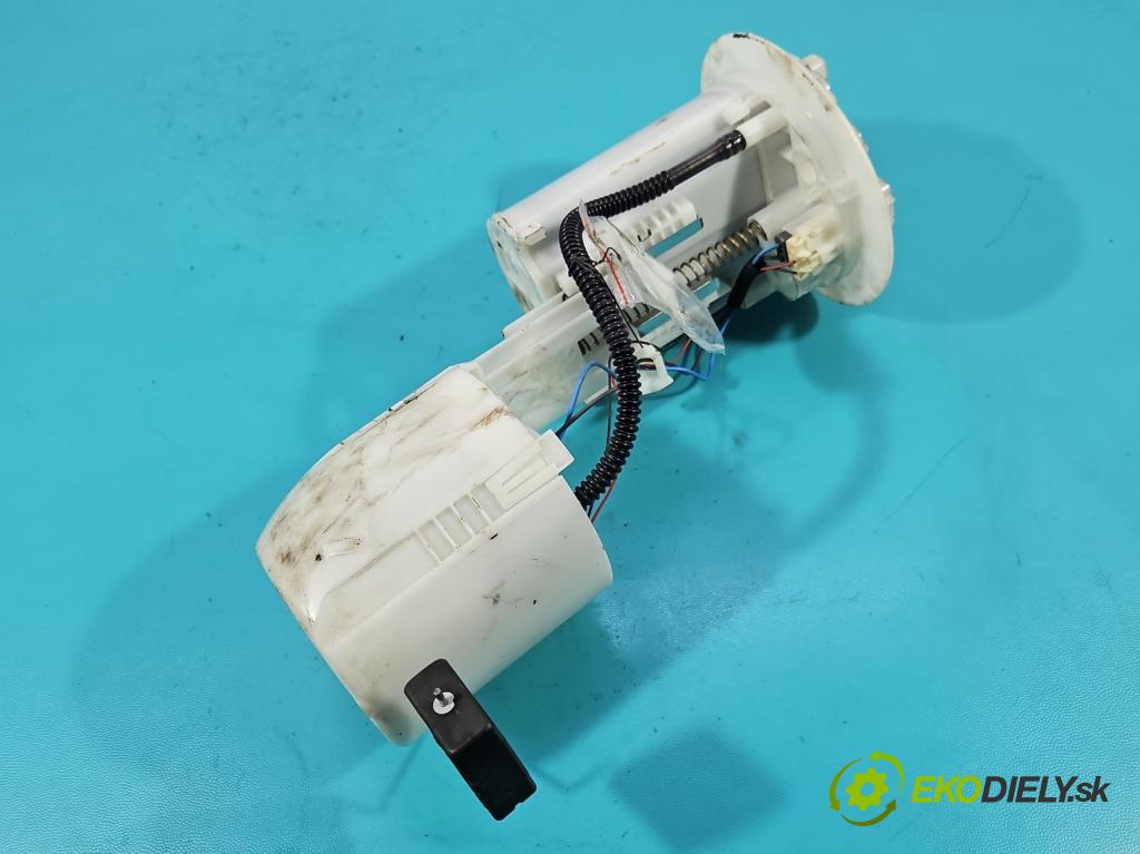 Toyota Auris II 2012-2018 1.6 16V 132 hp manual 97 kW 1598 cm3 5- čerpadlo paliva 77020-02472