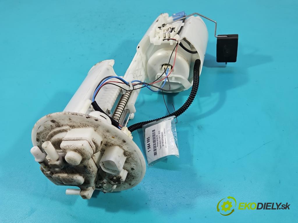 Toyota Auris II 2012-2018 1.6 16V 132  HP manual 97 kW 1598 cm3 5- čerpadlo palivo 77020-02472