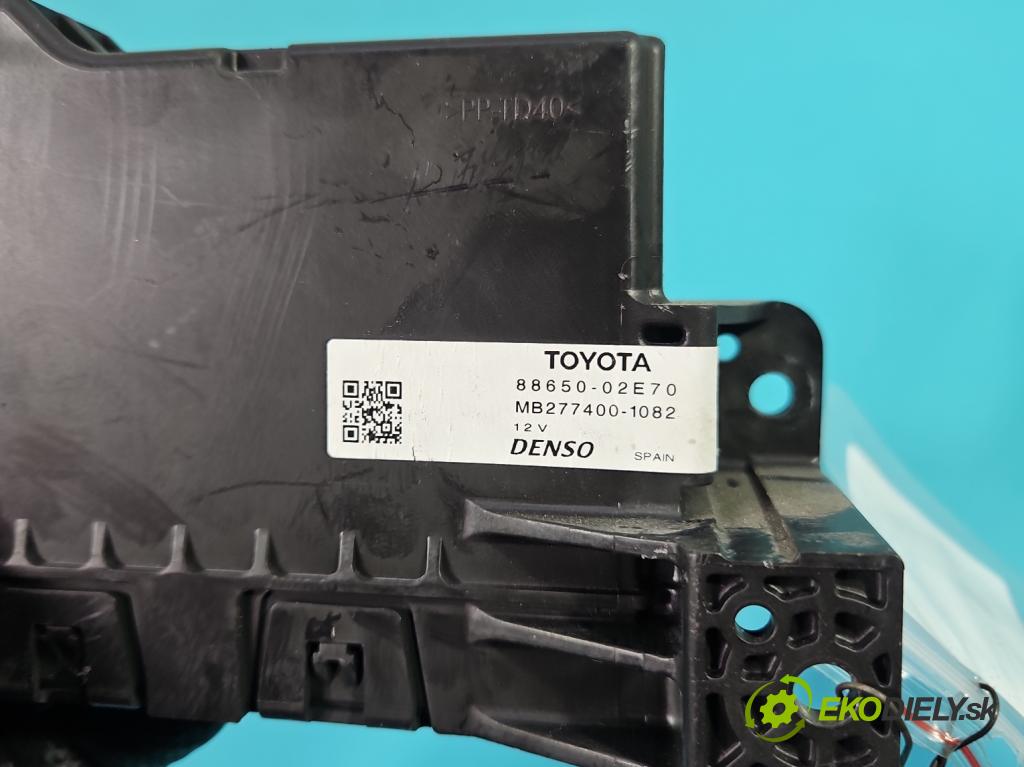 Toyota Auris II 2012-2018 1.6 16V 132  HP manual 97 kW 1598 cm3 5- riadiaca jednotka ostatné 88650-02E70