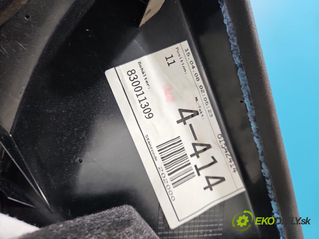 Audi A4 B8 2007-2015 2.0 TFSI 211KM automatic 155 kW 1984 cm3 5- Čalounictví: dvere predné ľavé