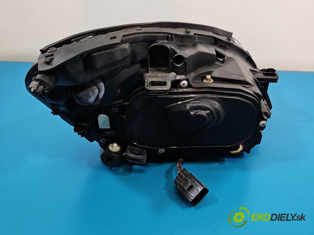 Volvo S60 II 2010-2018 2.5 T5 250 HP automatic 184 kW 2497 cm3 4- Reflektor: ľavý  (Kľučka dverí ostatné)