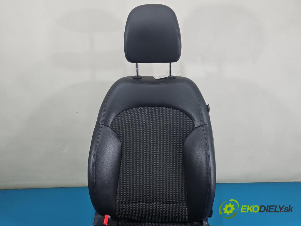 Hyundai Ix35 2.0 crdi 184hp manual 135 kW 1995 cm3 5- sedačke: komplet